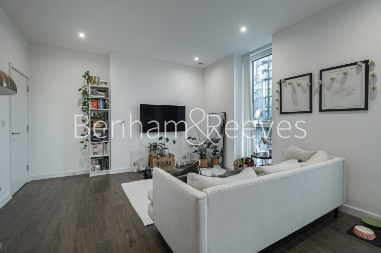 1  bedroom flat to rent in Hartingtons Court, Coster Avenue, N4-image 9