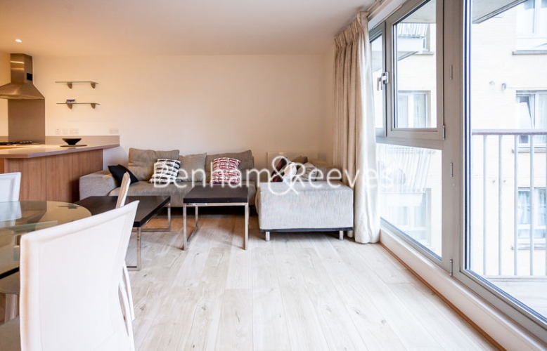 2 bedrooms flat to rent in Carronade Court, Eden Grove, N7-image 1