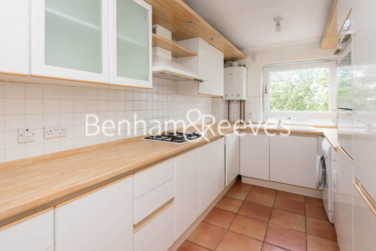 3 bedrooms flat to rent in Hornsey Lane, Highgate, N6-image 2