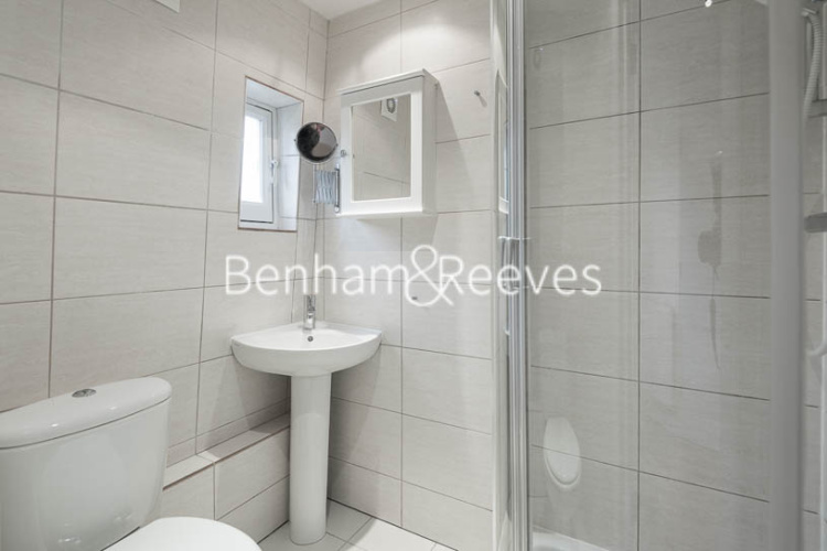 1  bedroom flat to rent in Highgate High Street, Highgate Village, N6-image 5