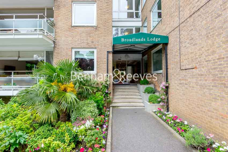 2 bedrooms flat to rent in Broadlands Lodge, Broadlands Road, N6-image 12
