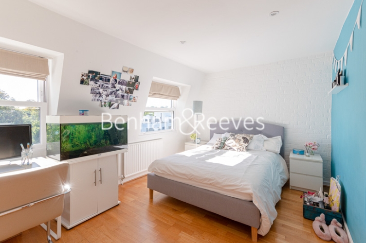 5 bedrooms house to rent in Millfield Lane, Highgate, N6-image 4