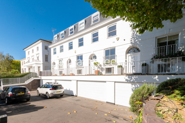 5  bedrooms house to rent in Millfield Lane, Highgate, N6-image 14
