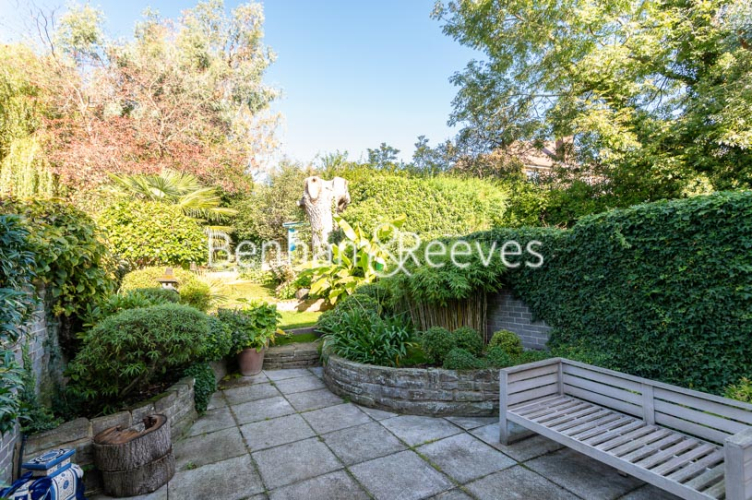 5  bedrooms house to rent in Millfield Lane, Highgate, N6-image 21