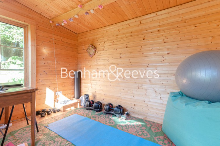 5  bedrooms house to rent in Millfield Lane, Highgate, N6-image 26