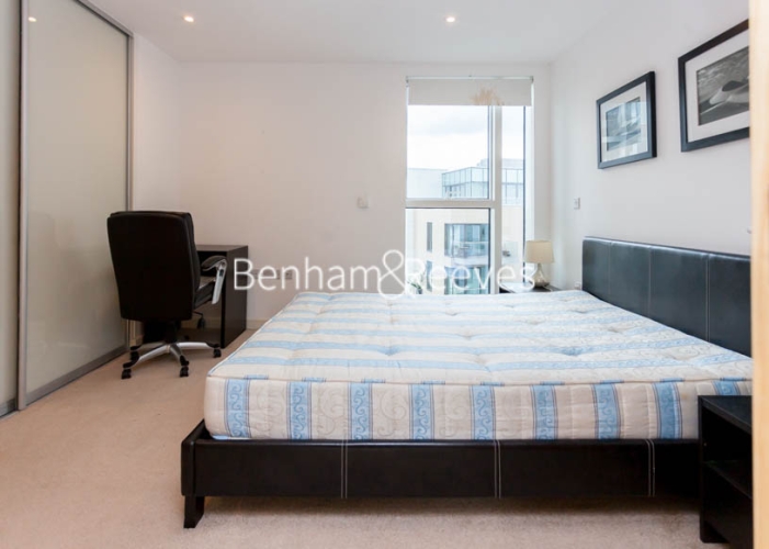 2 bedrooms flat to rent in Woodberry Park, Highgate, N4-image 13