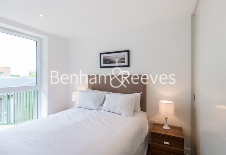 Studio flat to rent in Tudway Road, Kidbrooke, SE3-image 8