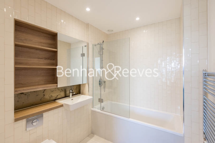 Studio flat to rent in Ottley Drive, Woolwich, SE3-image 5
