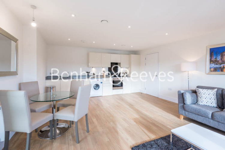 2 bedrooms flat to rent in Tilston Bright Square, Abbey Wood, SE2-image 2