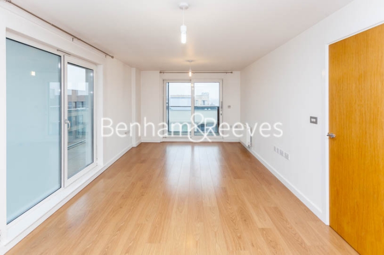 2 bedrooms flat to rent in Barge Walk, Woolwich, SE10-image 1