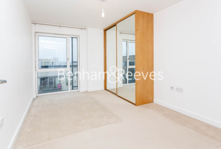 2 bedrooms flat to rent in Barge Walk, Woolwich, SE10-image 4