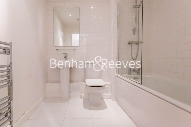 2 bedrooms flat to rent in Barge Walk, Woolwich, SE10-image 5