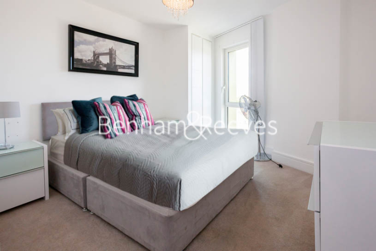 2  bedrooms flat to rent in Hippersley Point, Tilston Bright Square, SE2-image 3
