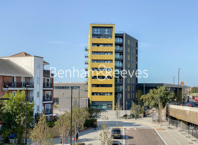 2  bedrooms flat to rent in Hippersley Point, Tilston Bright Square, SE2-image 9