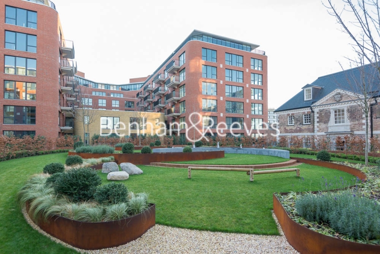 3  bedrooms flat to rent in Duke of Wellington Avenue, Canary Wharf, SE18-image 11