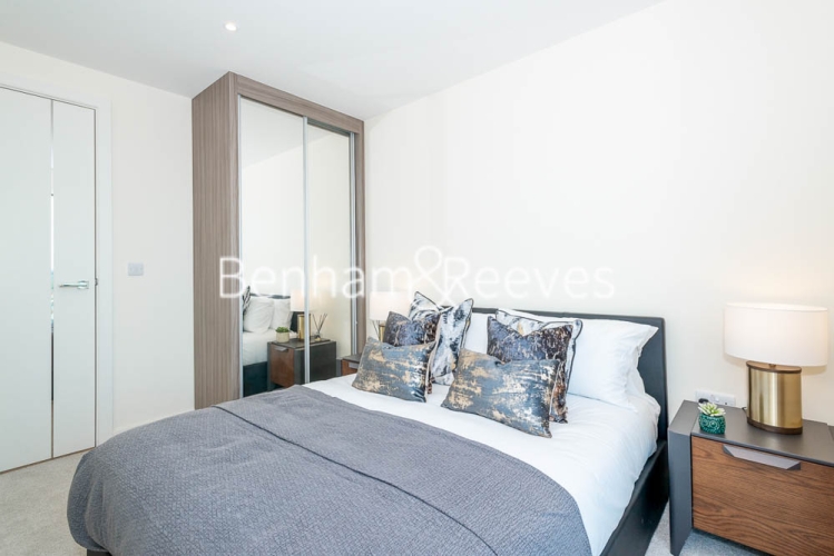 3 bedrooms flat to rent in Duke of Wellington Avenue, Canary Wharf, SE18-image 18