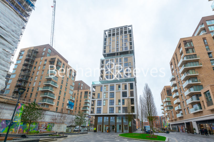 2  bedrooms flat to rent in Peglar Square, Kidbrooke Village, SE3-image 6