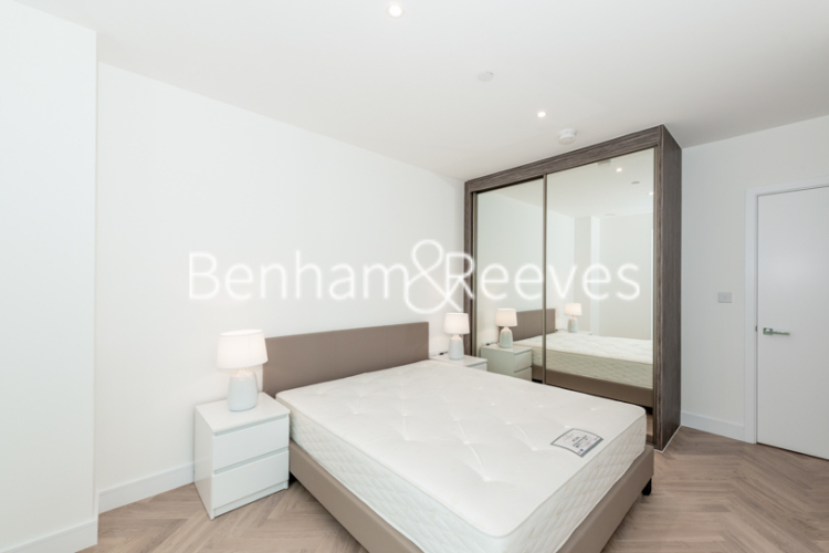 2 bedrooms flat to rent in Peglar Square, Kidbrooke Village, SE3-image 8