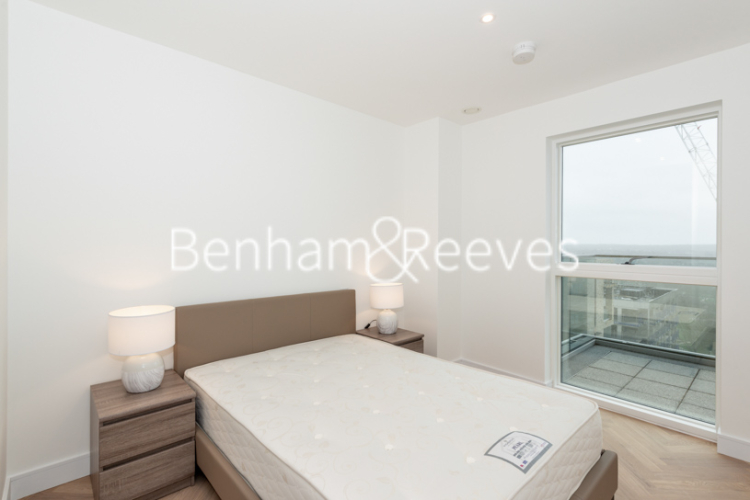 2 bedrooms flat to rent in Peglar Square, Kidbrooke Village, SE3-image 12