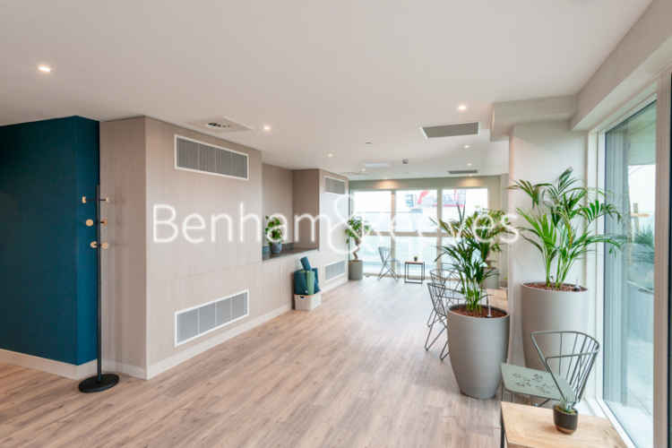 2 bedrooms flat to rent in Peglar Square, Kidbrooke Village, SE3-image 16