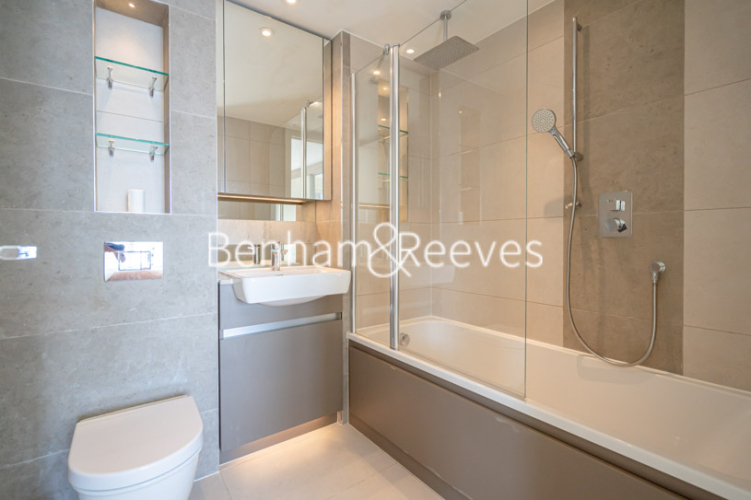 2  bedrooms flat to rent in Duke of Wellington Avenue, Woolwich, SE18-image 5