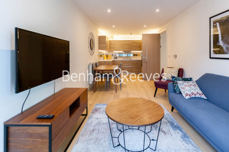 2  bedrooms flat to rent in Duke of  Wellington, Woolwich, SE18-image 1