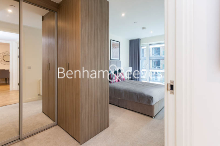 2  bedrooms flat to rent in Duke of  Wellington, Woolwich, SE18-image 5