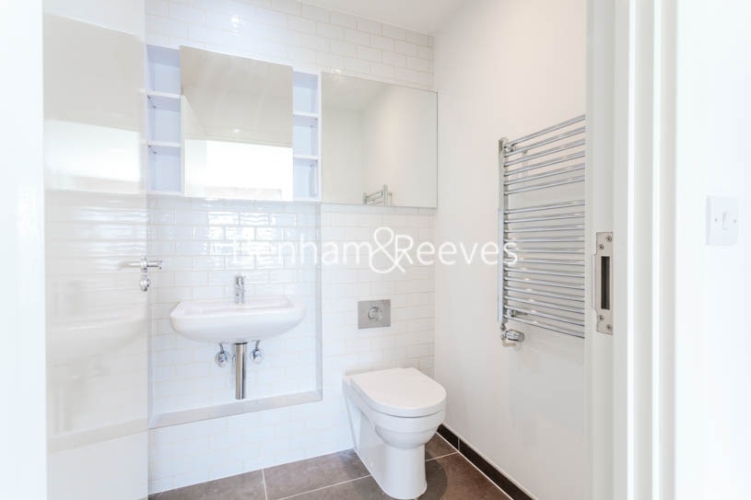 3 bedrooms flat to rent in Plumstead Road, Woolwich, SE18-image 12