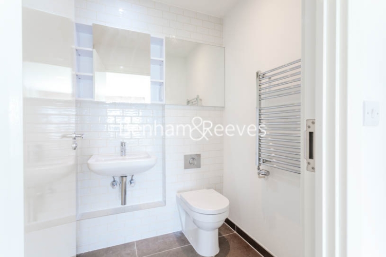 3  bedrooms flat to rent in Plumstead Road, Woolwich, SE18-image 12