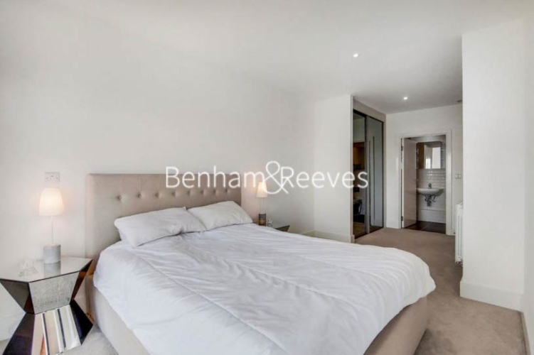 3 bedrooms flat to rent in Plumstead Road, Woolwich, SE18-image 13