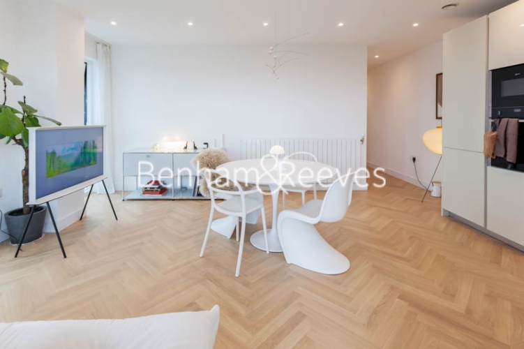 2  bedrooms flat to rent in Birch House, Kidbrooke Village, SE3-image 3