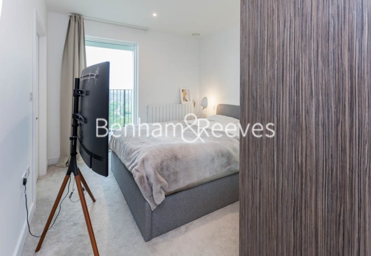 2  bedrooms flat to rent in Birch House, Kidbrooke Village, SE3-image 9