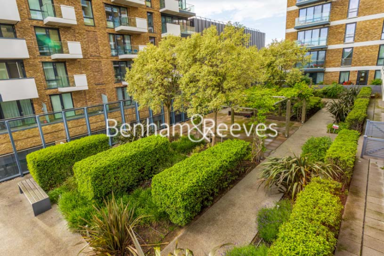 2  bedrooms flat to rent in Plumstead Road, Royal Arsenal Riverside, SE18-image 11