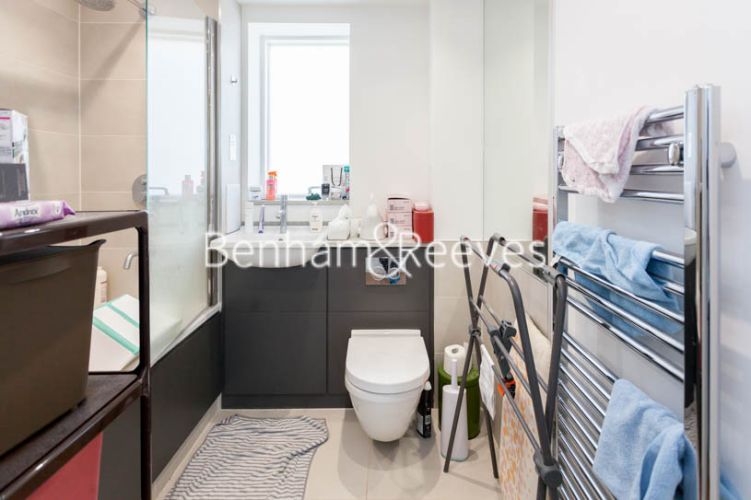 3  bedrooms flat to rent in Prospect Row, Stratford, E15-image 6