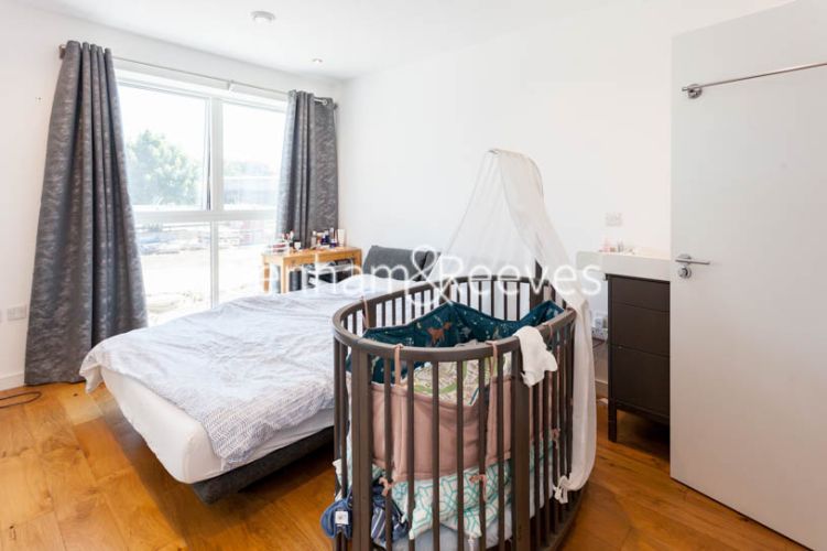 3  bedrooms flat to rent in Prospect Row, Stratford, E15-image 16