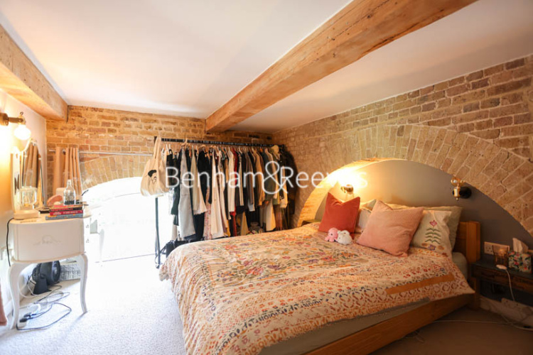3  bedrooms flat to rent in Marlborough Road, Royal Arsenal Riverside, SE18-image 15