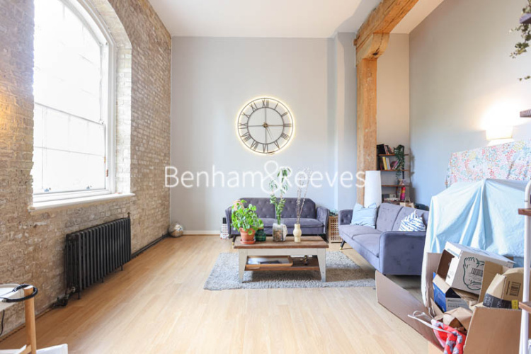 3  bedrooms flat to rent in Marlborough Road, Royal Arsenal Riverside, SE18-image 17