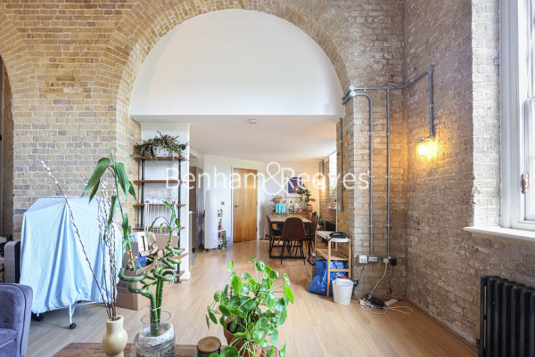3  bedrooms flat to rent in Marlborough Road, Royal Arsenal Riverside, SE18-image 18