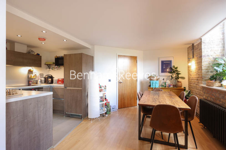 3 bedrooms flat to rent in Marlborough Road, Royal Arsenal Riverside, SE18-image 19