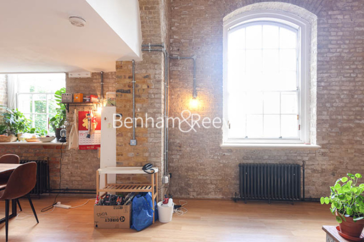 3  bedrooms flat to rent in Marlborough Road, Royal Arsenal Riverside, SE18-image 22