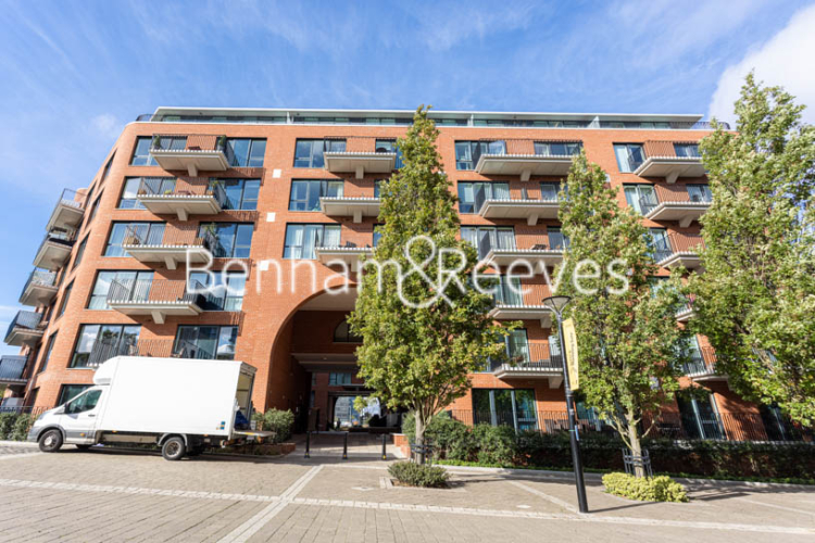 2 bedroom(s) flat to rent in Thunderer Walk, Woolwich, SE18-image 20