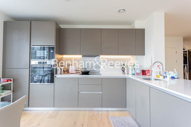 2  bedrooms flat to rent in Thunderer Walk, Woolwich, SE18-image 2