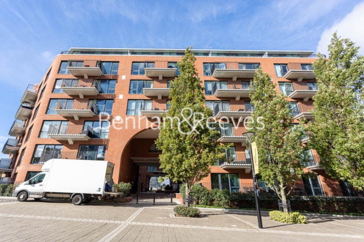 2  bedrooms flat to rent in Thunderer Walk, Woolwich, SE18-image 12