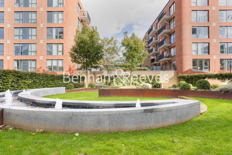 2  bedrooms flat to rent in Thunderer Walk, Woolwich, SE18-image 19