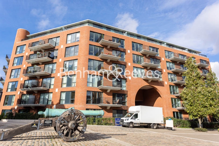 2 bedrooms flat to rent in Thunderer Walk, Woolwich, SE18-image 20