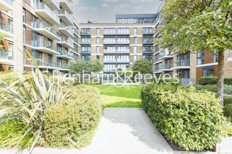 3  bedrooms flat to rent in Victory Parade, Woolwich, SE18-image 13