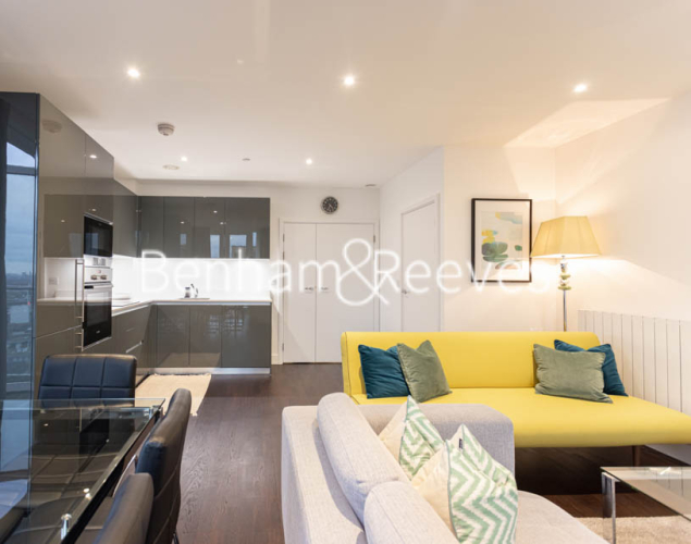 3 bedrooms flat to rent in Victory Parade, Woolwich, SE18-image 15