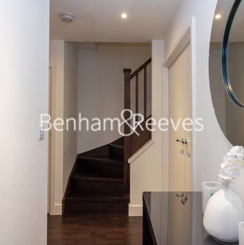 3 bedrooms flat to rent in Victory Parade, Woolwich, SE18-image 18
