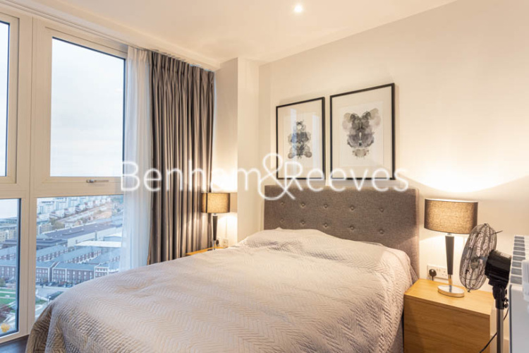 3  bedrooms flat to rent in Victory Parade, Woolwich, SE18-image 27