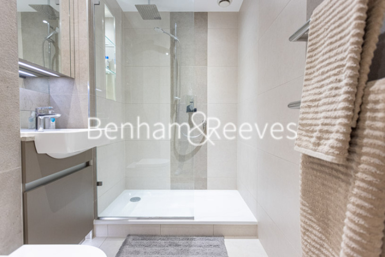 2  bedrooms flat to rent in Duke of Wellington Avenue, Woolwich, SE18-image 10